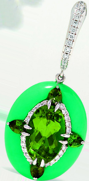 Yaz esintili tasarımlar