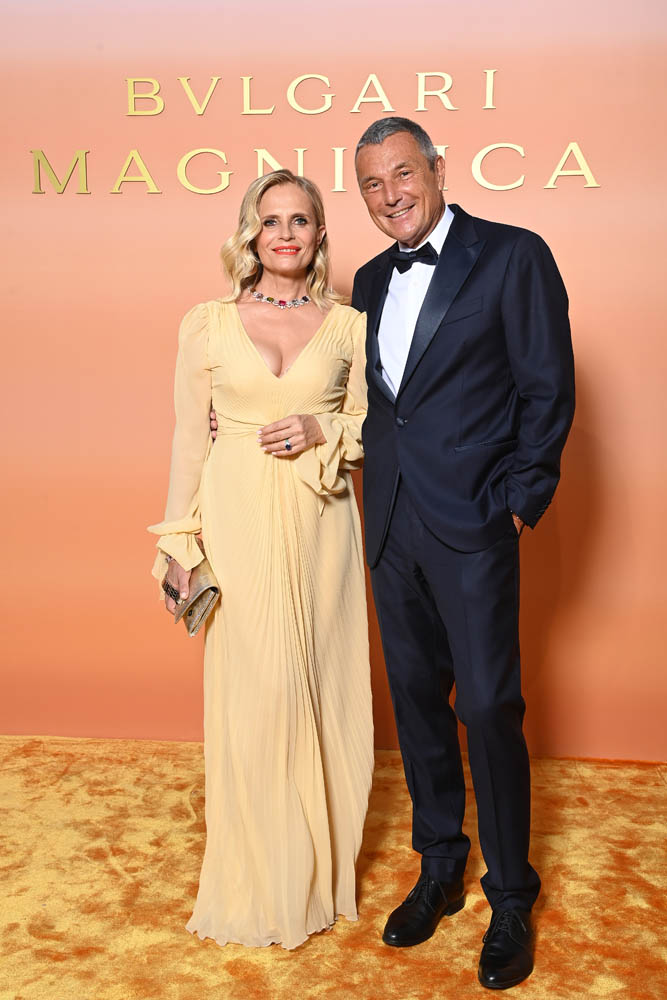 Bvlgari'den Serenay ile ihtişama övgü