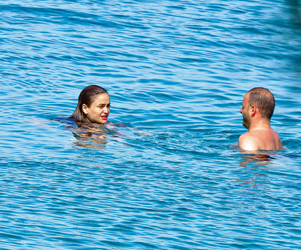 Ege Sahillerinde tatil keyfi