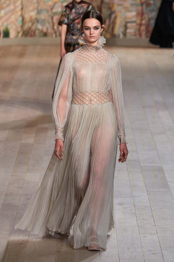 Dior Haute Couture Sonbahar-Kış 2021-2022 koleksiyonu