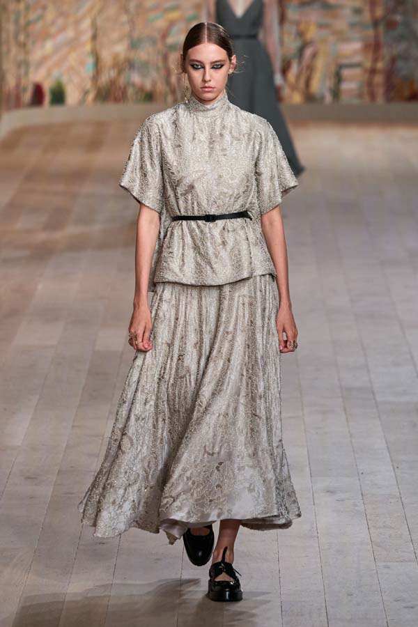 Dior Haute Couture Sonbahar-Kış 2021-2022 koleksiyonu
