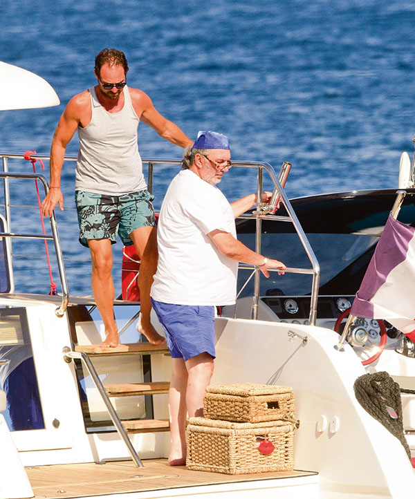 Bayram tatilini Ege'de geçirdiler