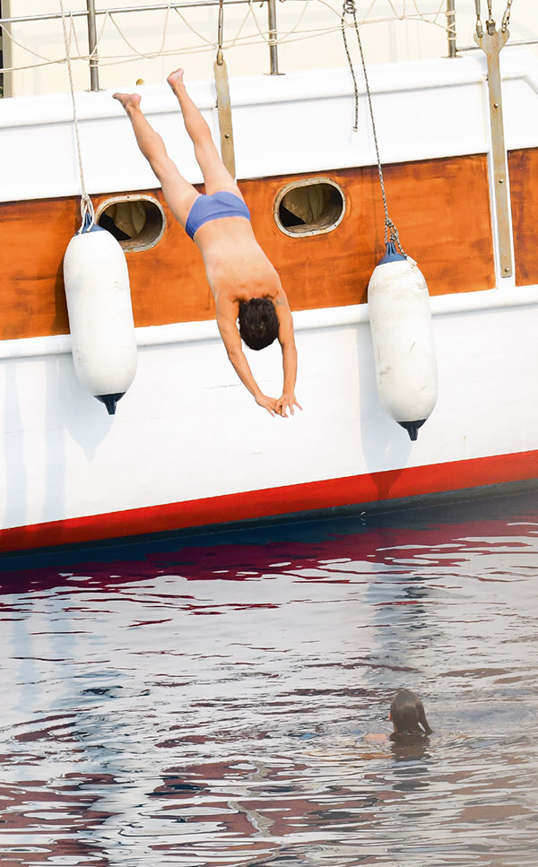 Masmavi koylarda tatile devam