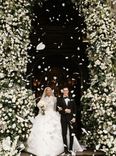 Jasmine Tookes evlendi