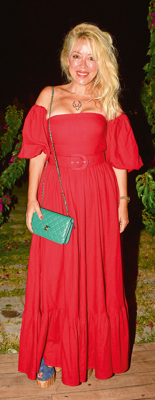 Büyük başarıya özel kutlama