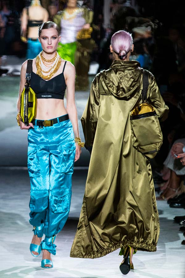 Tom Ford defilesinde dikkat çeken detay!