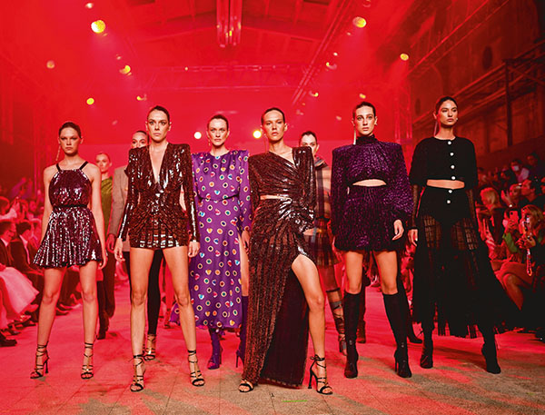 90'lı yılların ışıltısını günümüze taşıdılar