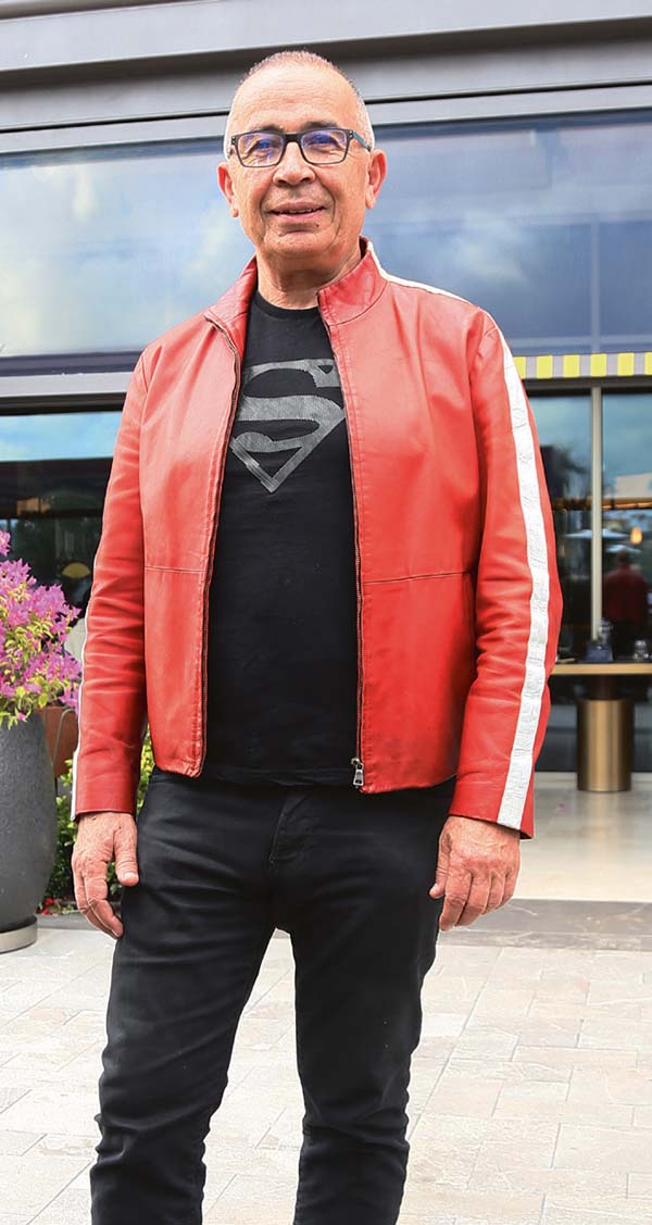 Yeni koleksiyona sıra dışı tanıtım