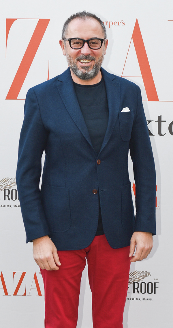 Şehre dönüşe partili kutlama