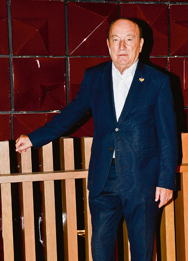 Türk Dünyası'nın Oscar'ı dağıtıldı