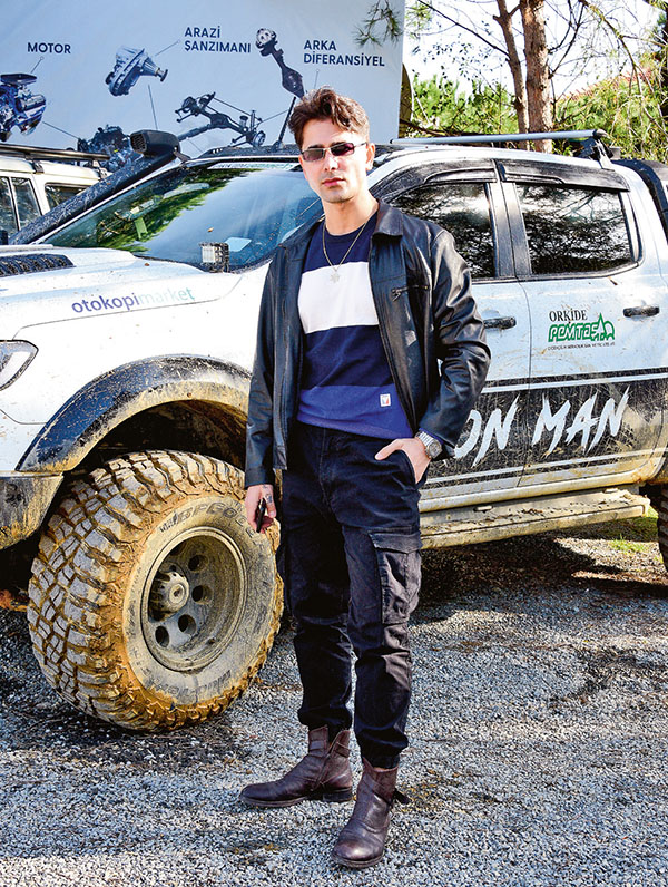 Ünlü isimler şehrin kalbindeki offroad heyecanına ortak oldu