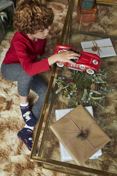 Calzedonia'nın Yılbaşı Koleksiyonu Aile Sıcaklığı ve Neşe Getiriyor