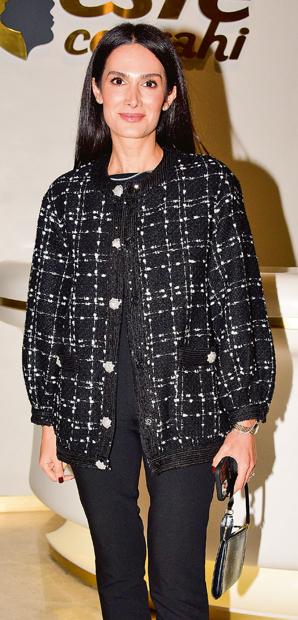 Yeni yıl öncesi 'Güzel' buluşma