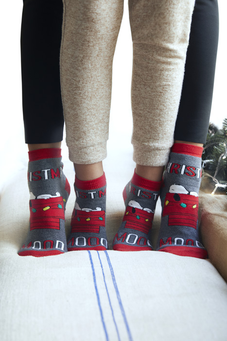 Calzedonia'nın Yılbaşı Koleksiyonu Aile Sıcaklığı ve Neşe Getiriyor