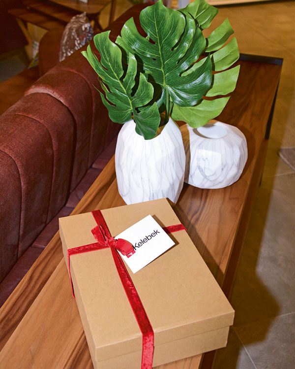 Misafilerini yeni nesil mağazada ağırladı