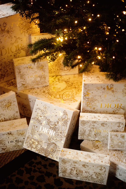 Dior Maison ile ışıltılı bir yılbaşı sofrası