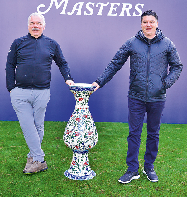 Nefes kesen golf turnuvası