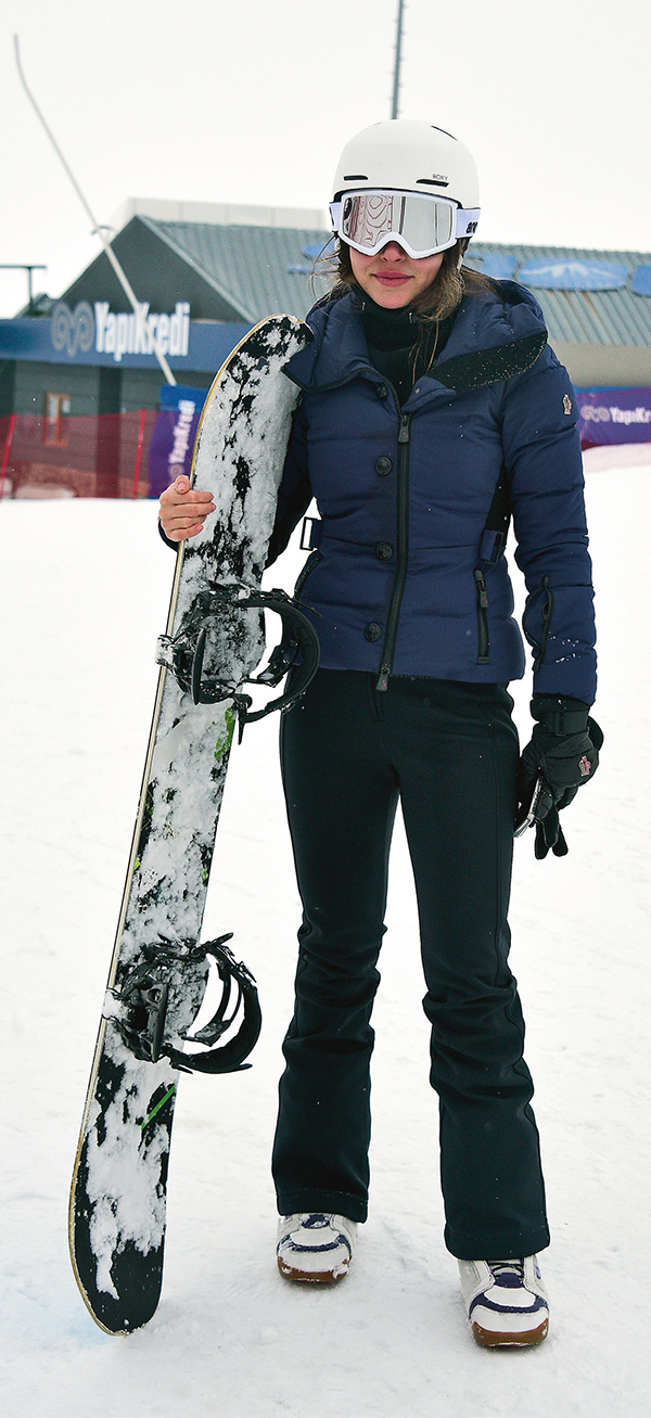 Ünlüler zirvede tatilin keyfini çıkardı