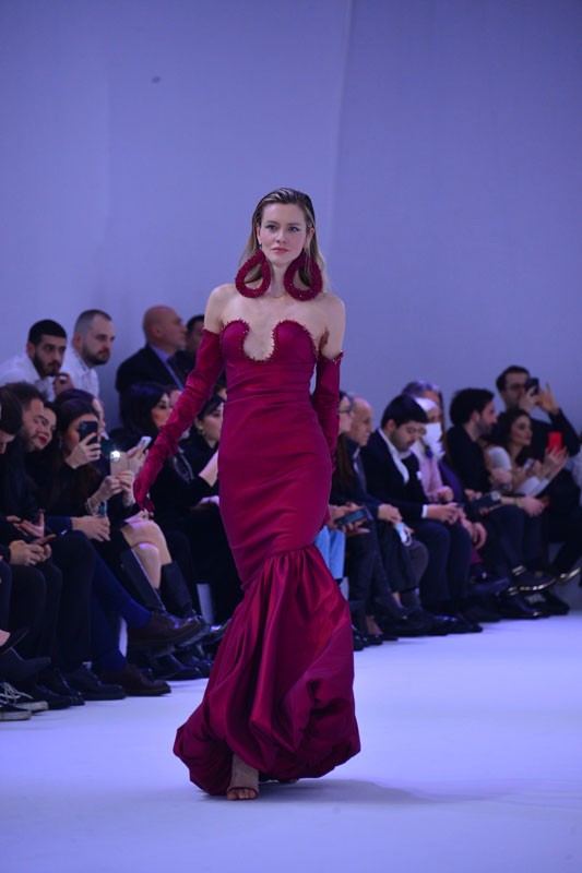 Cengiz Aktürk defilesi Cihan Nacar imzasıyla gerçekleşti