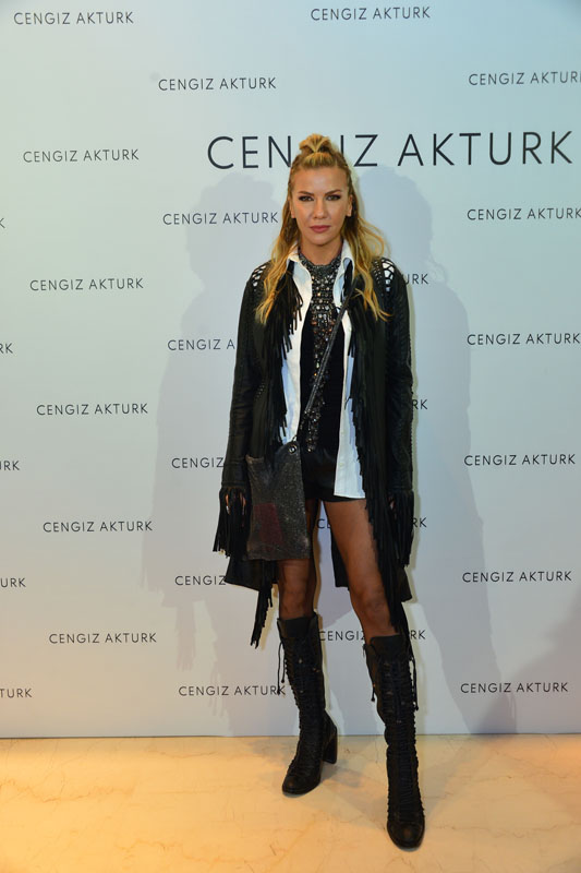 Cengiz Aktürk defilesi Cihan Nacar imzasıyla gerçekleşti