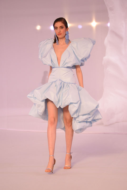 Cengiz Aktürk defilesi Cihan Nacar imzasıyla gerçekleşti