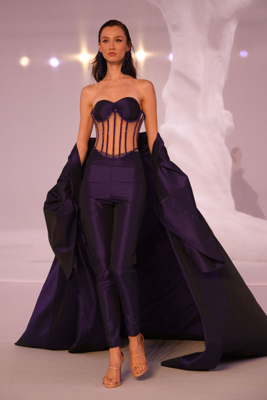 Cengiz Aktürk defilesi Cihan Nacar imzasıyla gerçekleşti