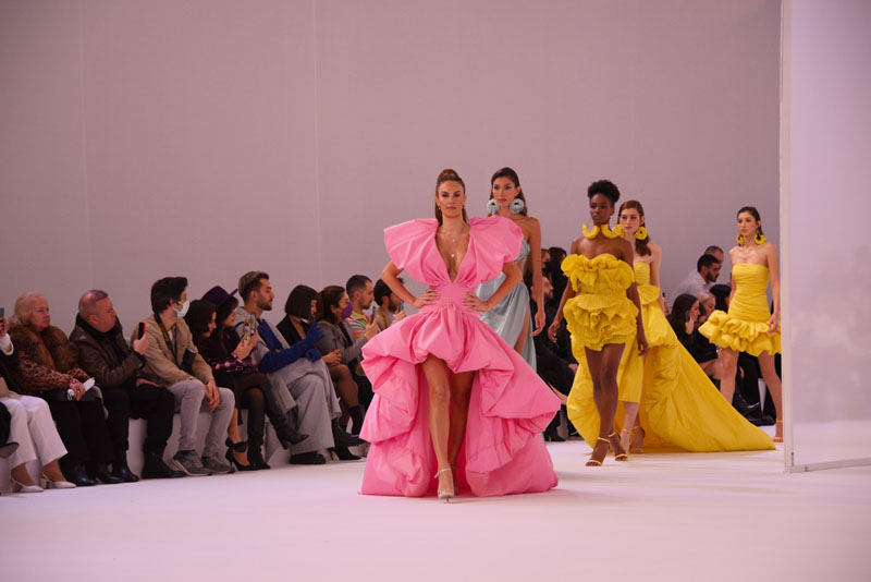 Cengiz Aktürk defilesi Cihan Nacar imzasıyla gerçekleşti