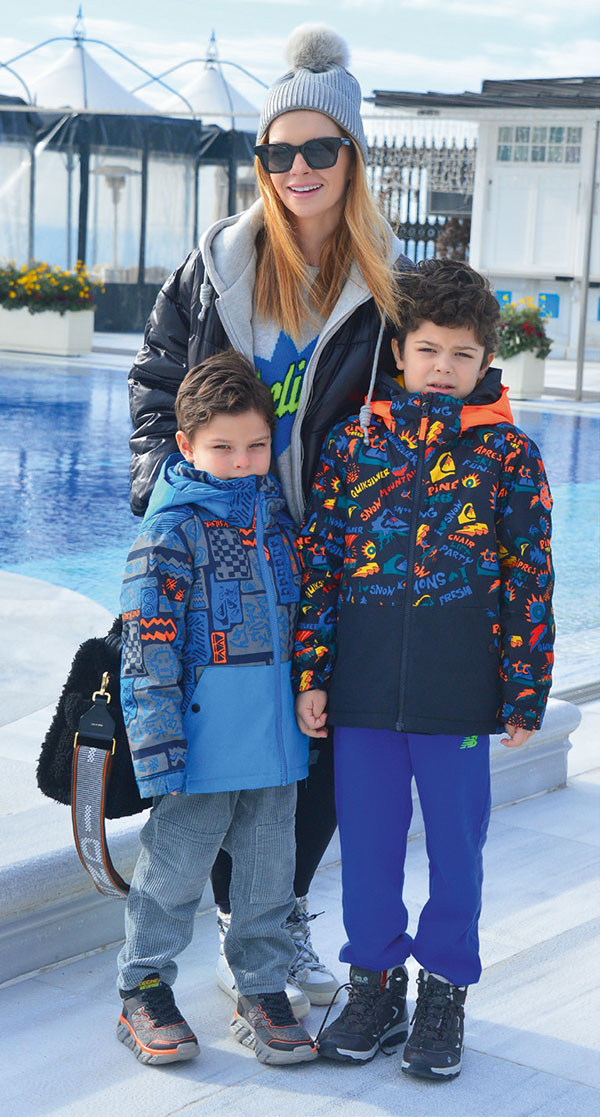 Boğaz'da buz pateni keyfi