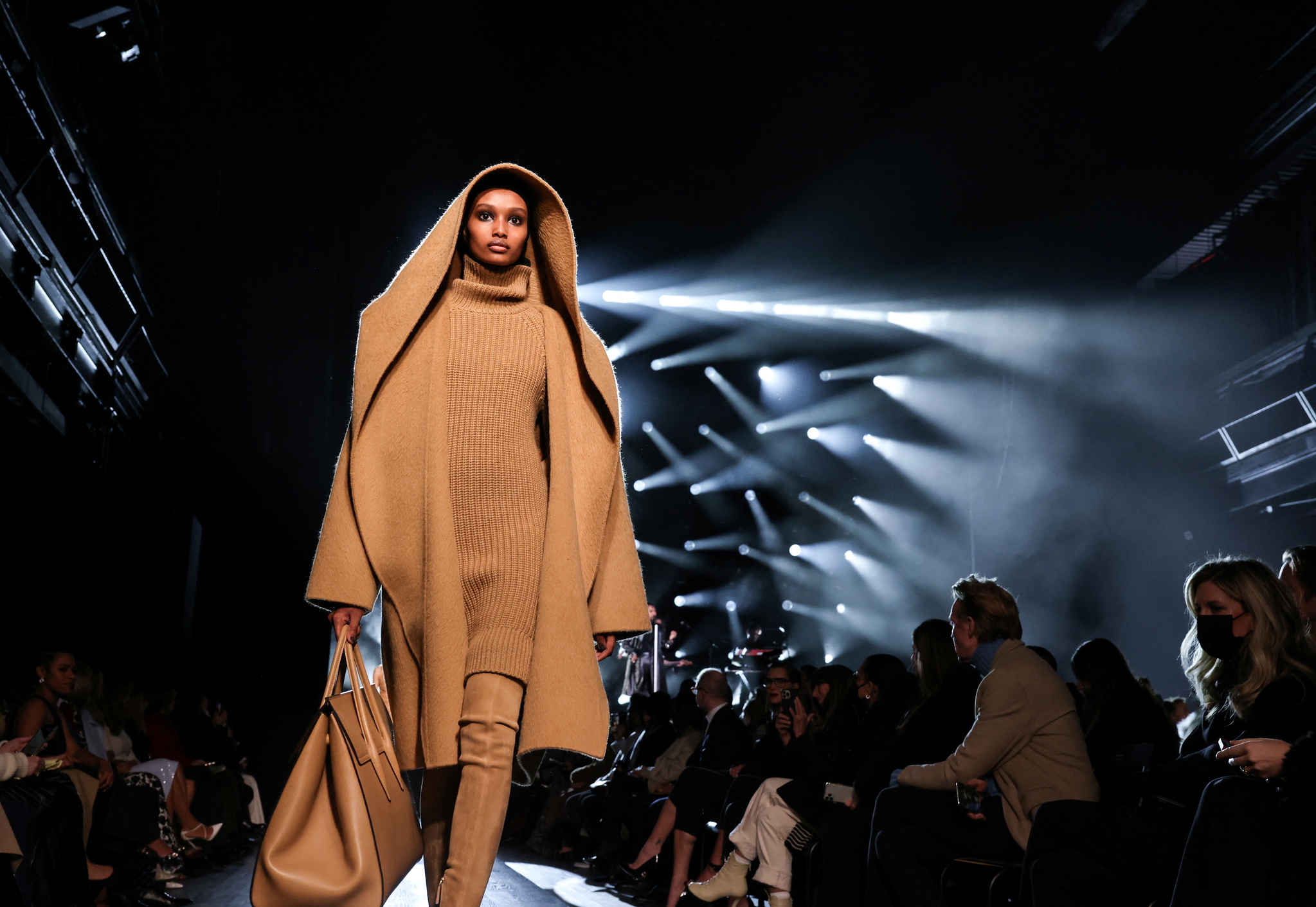 Michael Kors 2022 Sonbahar/Kış koleksiyonu