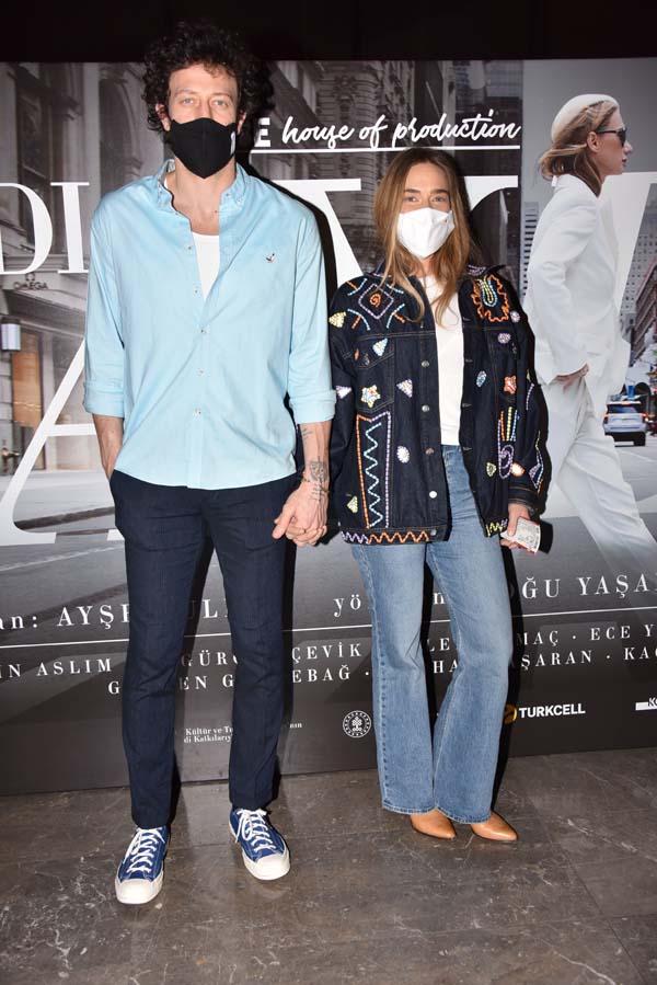 “Adı Aylin” oyununa ünlü isimlerden büyük ilgi