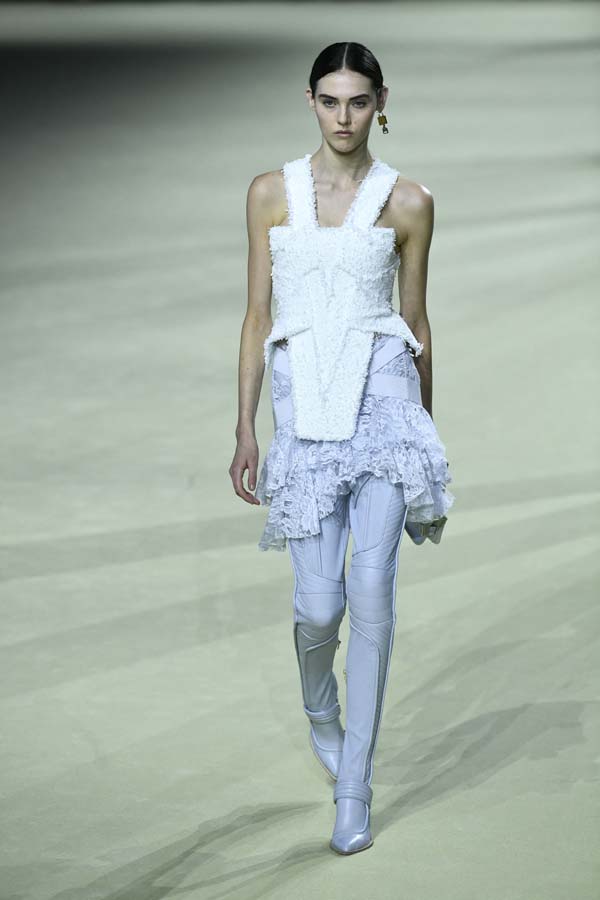 Balmain Sonbahar/Kış 2022 koleksiyonu