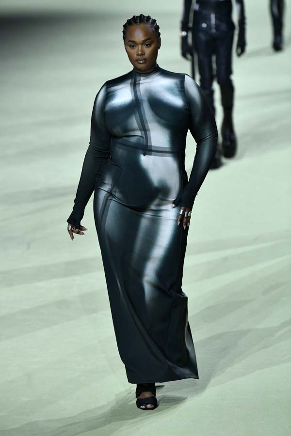 Balmain Sonbahar/Kış 2022 koleksiyonu