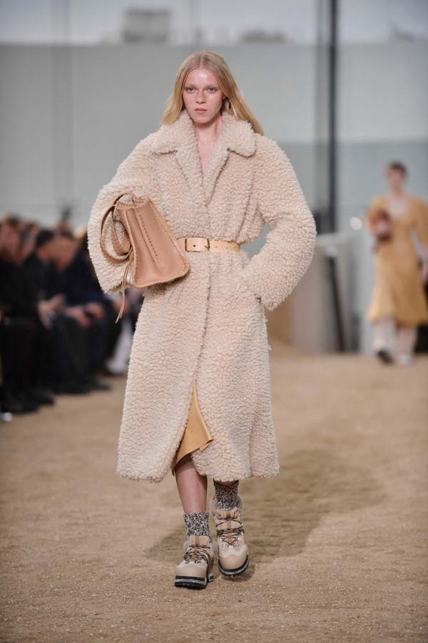 Chloe Sonbahar-kış 2022-2023 koleksiyonu