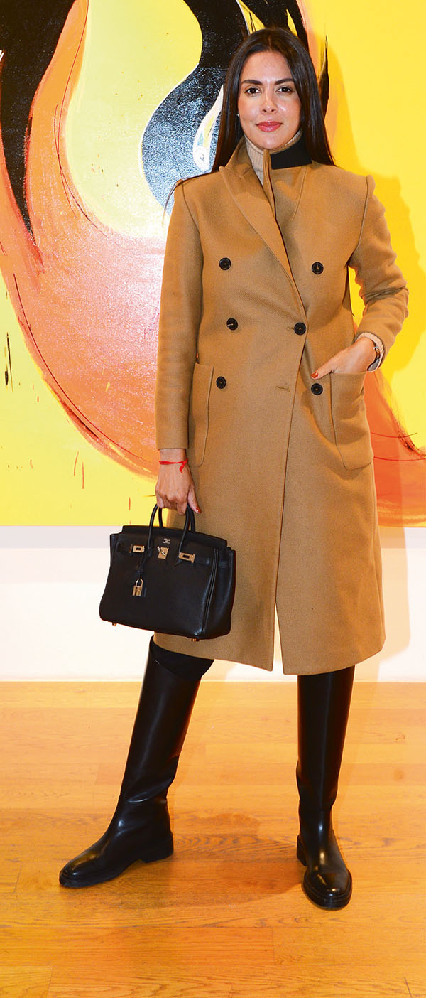 Yeni eserlerini sanatseverlerle buluşturdu