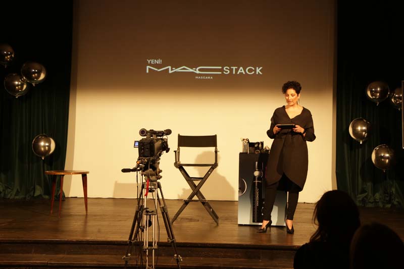 Davette bir araya geldiler