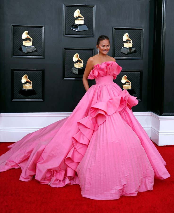 64. Grammy Ödülleri'nde kırmızı halı şıklığı