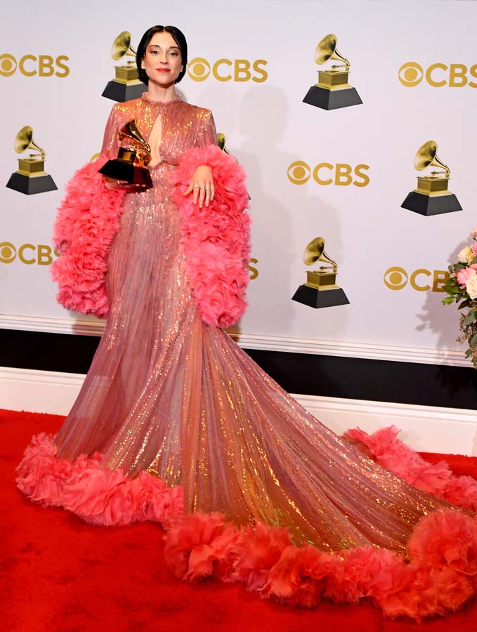 64. Grammy Ödülleri'nde kırmızı halı şıklığı