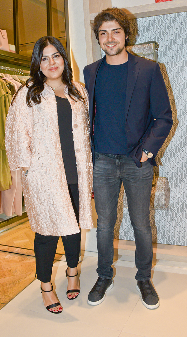 Tanıtımı Yasemin Özilhan yaptı