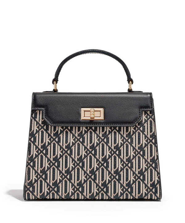 Onların seçimi desenli takımlar