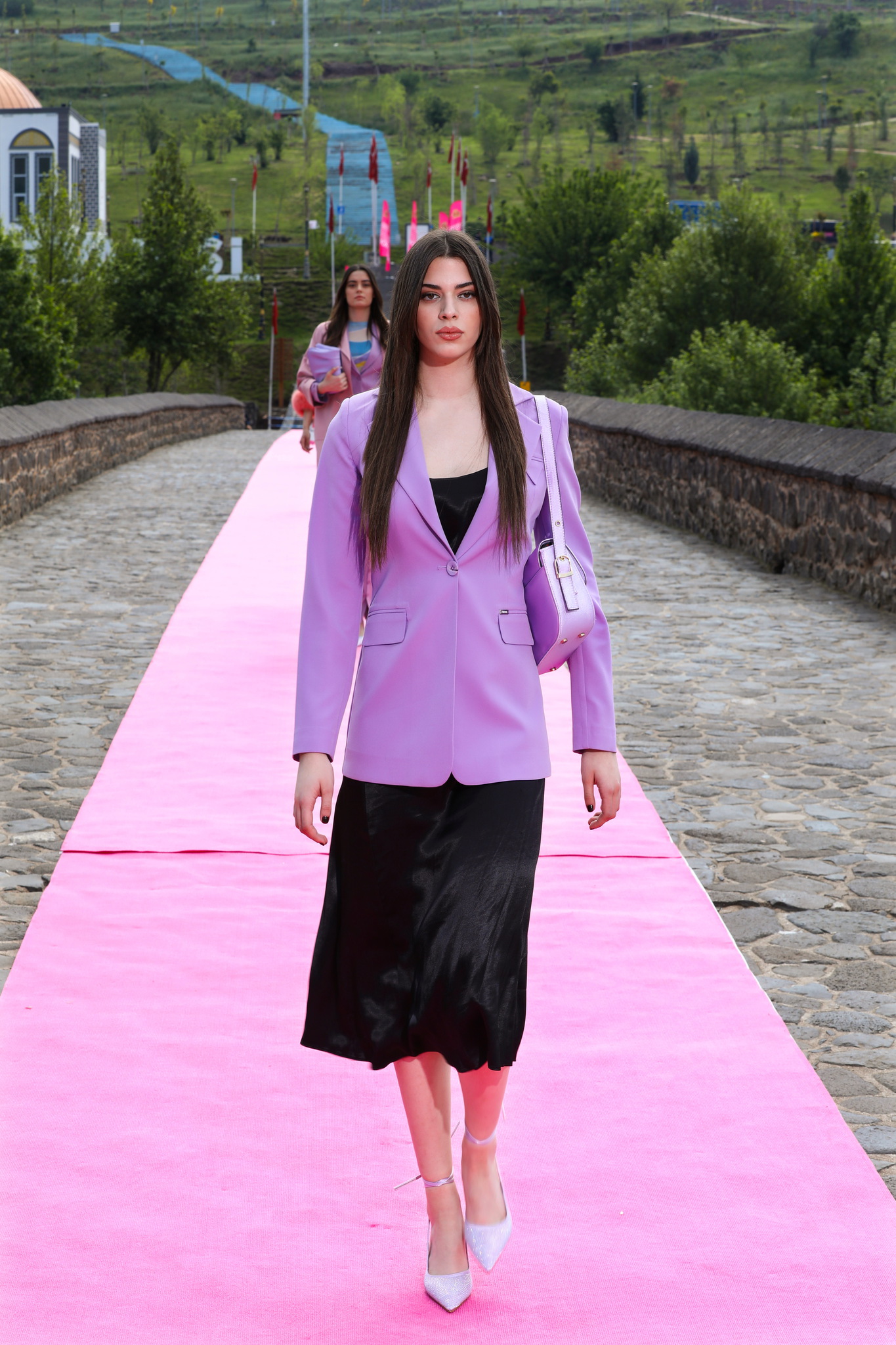 Dosso Dossi Fashion Show 2021-22 Sonbahar-Kış Kreasyonu