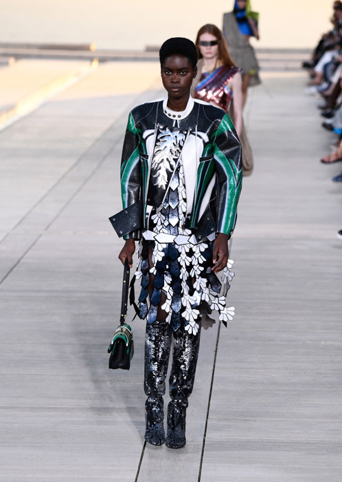 Louis Vuitton Cruise 2023