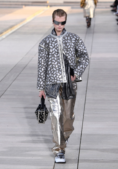 Louis Vuitton Cruise 2023