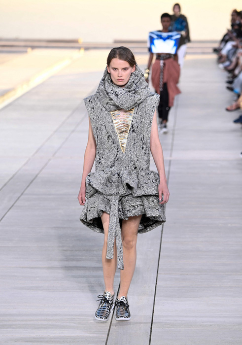 Louis Vuitton Cruise 2023