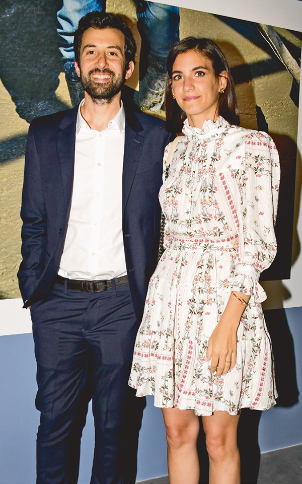 İnşaat fotoğrafları ile sergi açtı