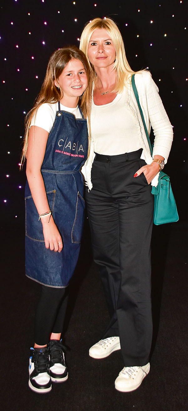 ÇABA Dernegi için alışveriş yaptılar