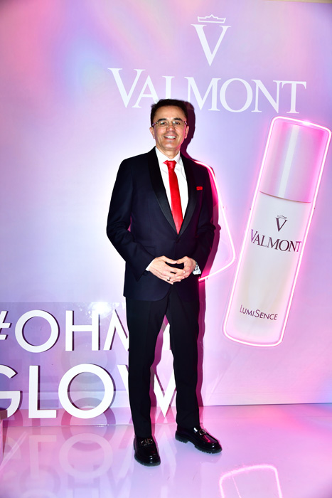 Işıltılı Bir Davet