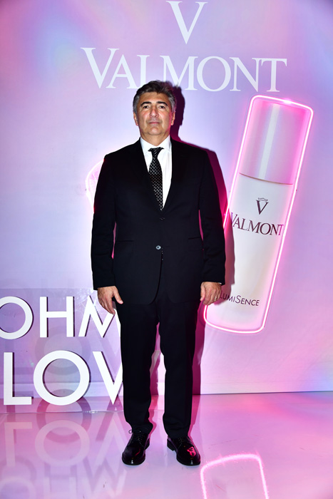 Işıltılı Bir Davet