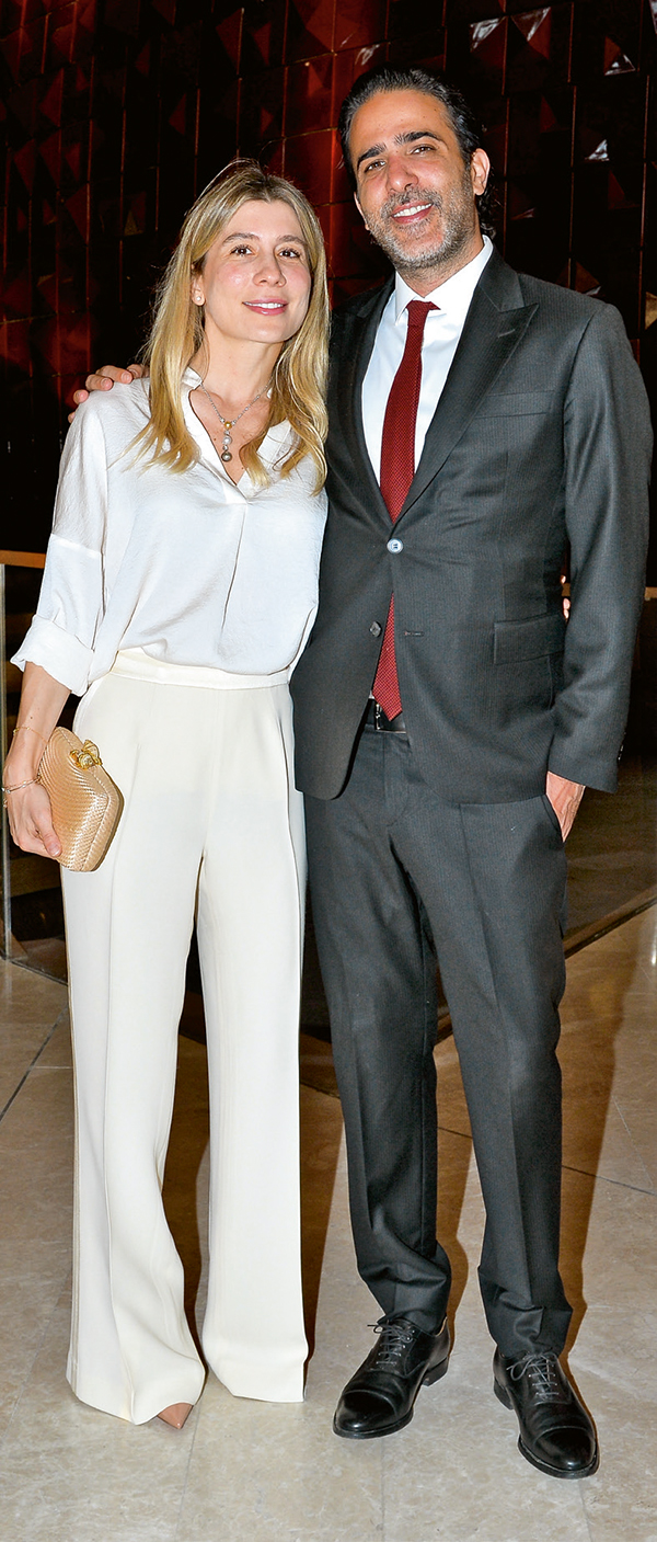 Genç sanatçılardan muhteşem performans