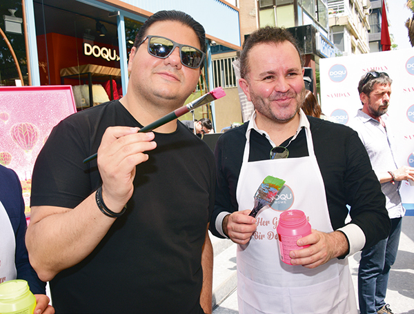 Özel koleksiyona renkli tanıtım