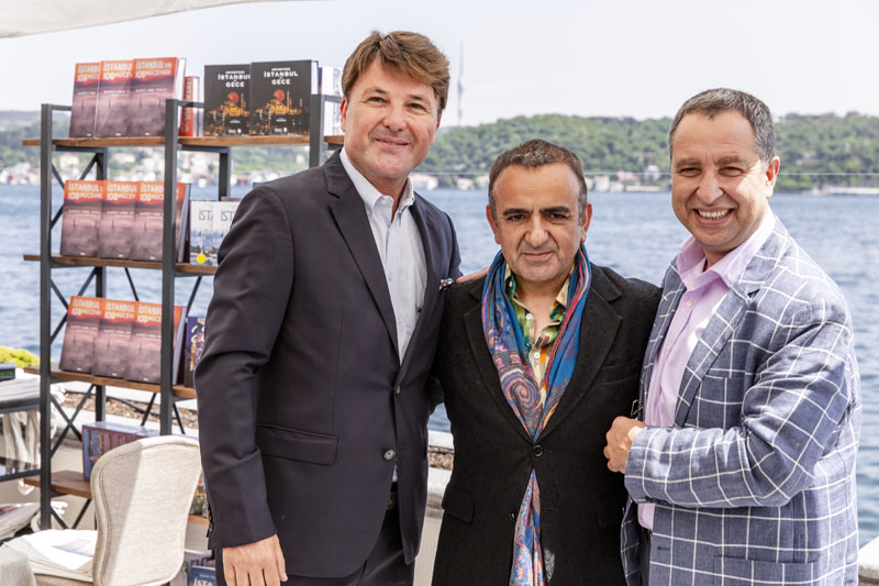 Boğaz’ın kıyısındaki kitap lansmanı cemiyeti buluşturdu